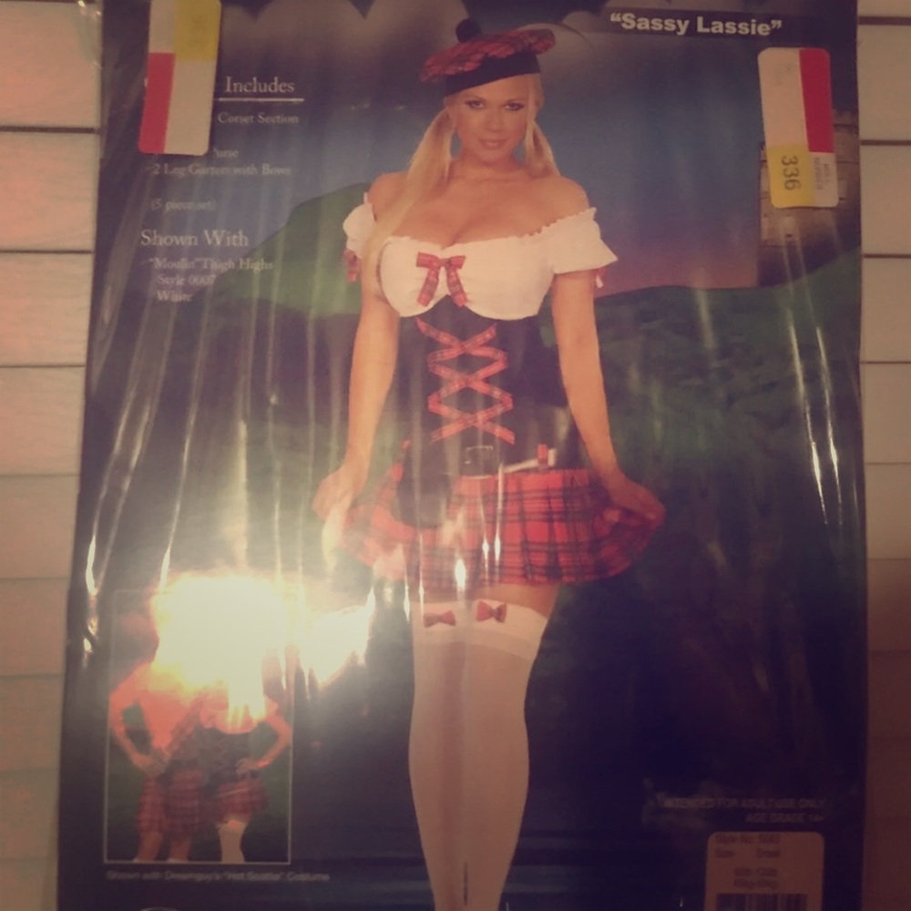 Adult costume